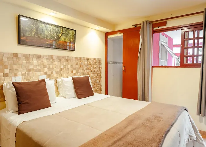 Pousada VHL - Campos do JordãoPousada